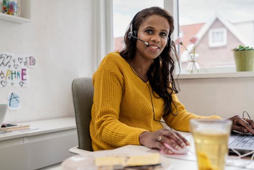 
 Vooral vragen over contracten, huur en personeel bij de Ondernemersdesk van DAS
 