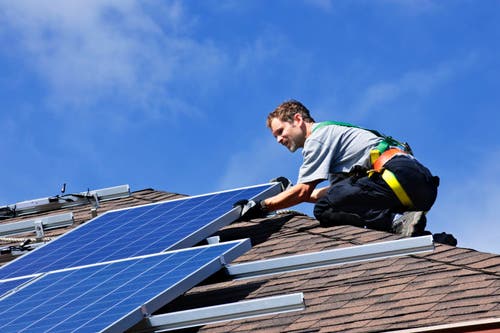 
 Checklist aanschaf zonnepanelen: waar moet je op letten?
 